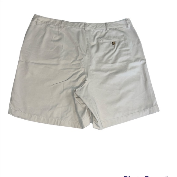 HP! L.L. Bean Womens Khaki Shorts - Picture 2 of 6